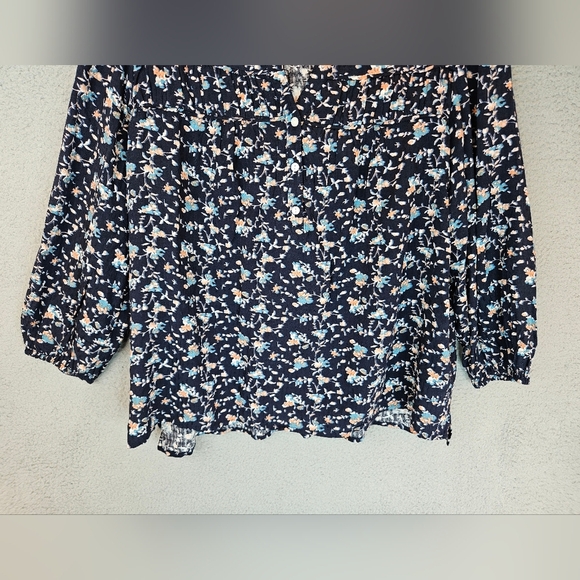 Caslon Women Blue Popover Top Sz L Floral Elastic Wrist Peasant 1/4 Button Front - Picture 3 of 11